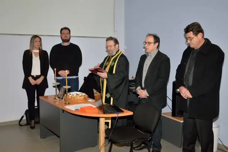 eeethermis-Κοπή-Πρωτοχρονιάτικης-Πίτας-2018-1